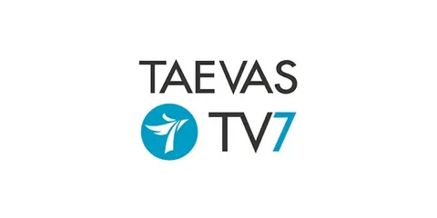 Can I watch live TV on 7plus?